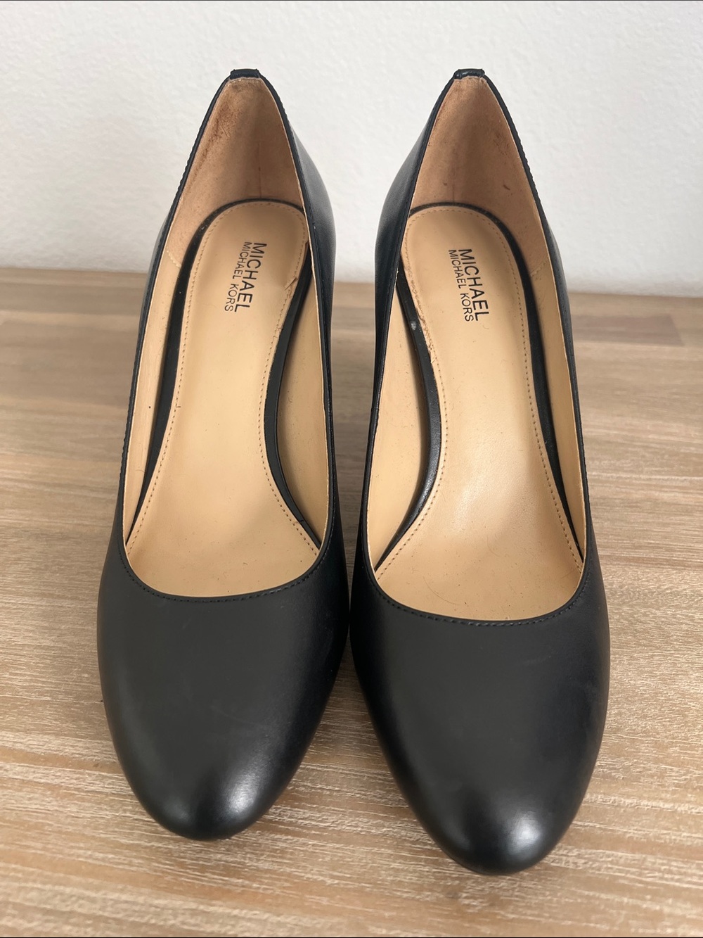 Michael Kors Black Leather Round-Toe Pumps